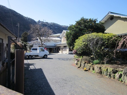 本間寄木美術館