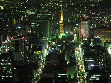 名古屋夜景:役割を終えたテレビ塔