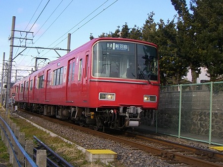 6811