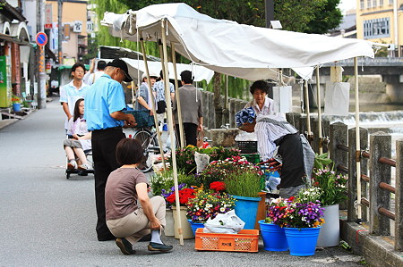 2010.08.20　高山　宮川朝市　花屋