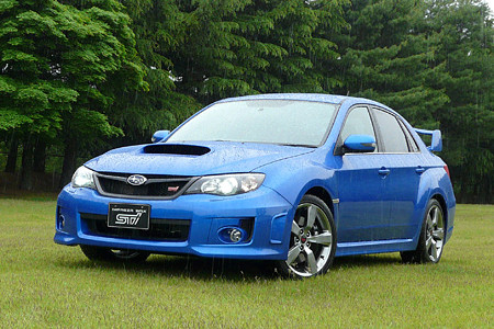 新型　４ドアインプレッサ　ＳＴＩ　１